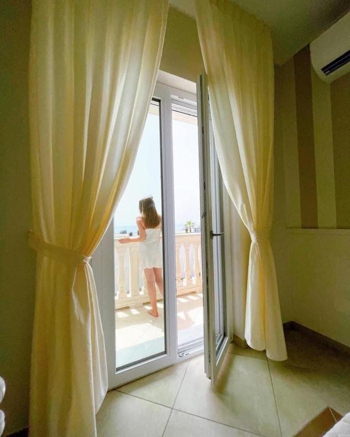 Crialesi Boutique Rooms Фалерна Екстер'єр фото
