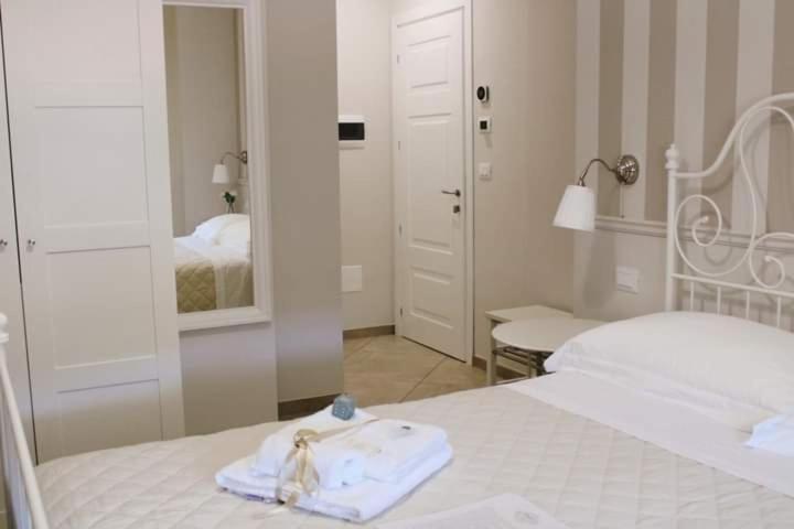 Crialesi Boutique Rooms Фалерна Екстер'єр фото